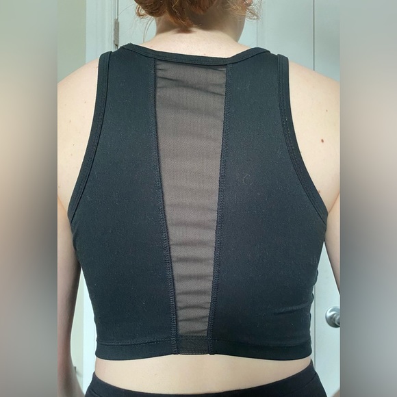 Black racer crop top - Picture 2 of 2